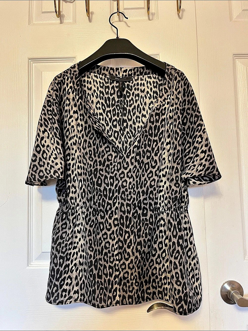 BCBGMAXAZRIA Leopard Print Short Sleeve Blouse
